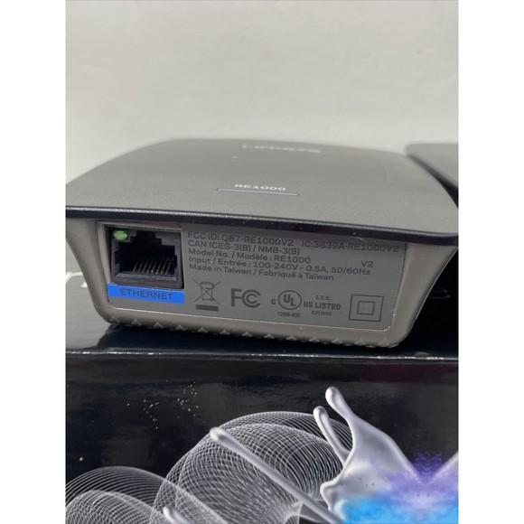 Cisco Linksys N300 Wireless Range Extender RE1000 Video Streaming 300 Mbps Speed - Picture 7 of 10
